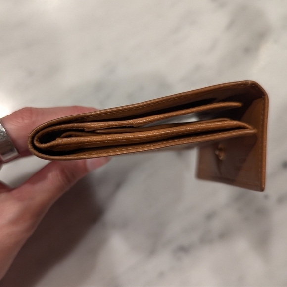 CELINE Signature Macadam Trifold Leather Wallet Tan and Beige - Picture 5 of 7